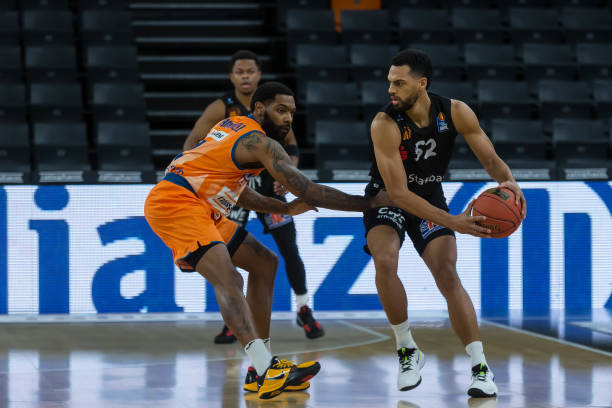 尔明的机会 尔明的机会